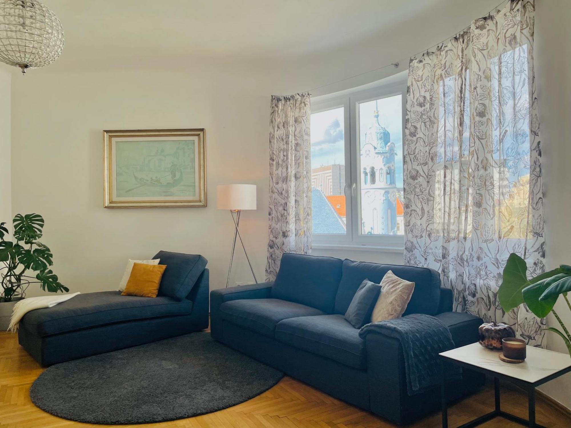 Blue Church Views - Central, Quiet, Bright - 4Th Floor Corner Apartment 125M2 براتسيلافا المظهر الخارجي الصورة