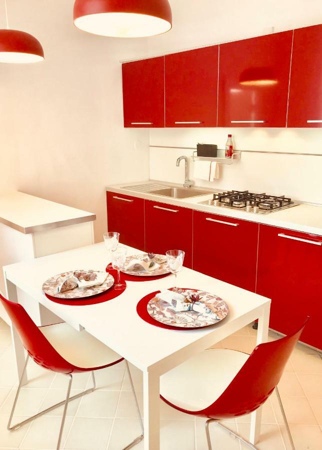 Blue Church Views - Central, Quiet, Bright - 4Th Floor Corner Apartment 125M2 براتسيلافا المظهر الخارجي الصورة